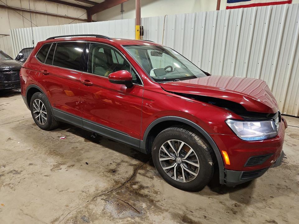 Продажа на аукционе авто 2019 Volkswagen Tiguan, vin: 3VV2B7AX5KM104444, номер лота: 61074196