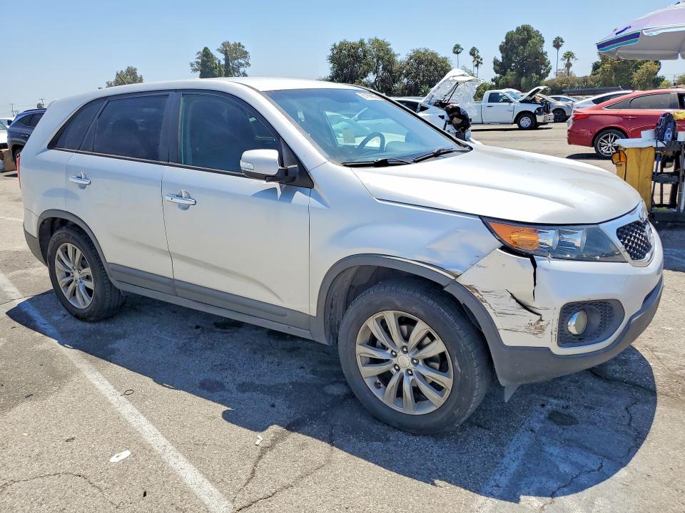 Продажа на аукционе авто 2011 Kia Sorento, vin: 5XYKU4A28BG023768, номер лота: 63186856