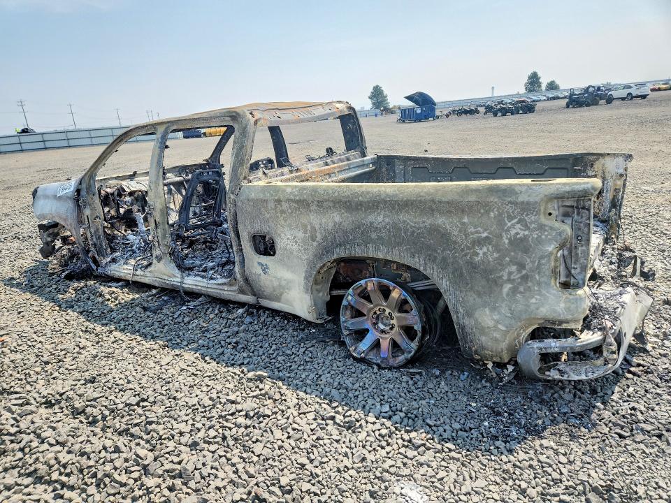 Auction sale of the 2019 Chevrolet Silverado, vin: 1GCUYGEL1KZ369499, lot number: 61964436