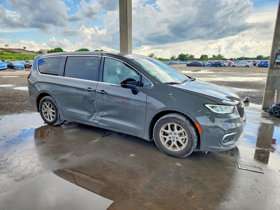 2025 Chrysler Pacifica მანქანა იყიდება აუქციონზე, vin: 2C4RC1BG0SR553948, აუქციონის ნომერი: 63119966