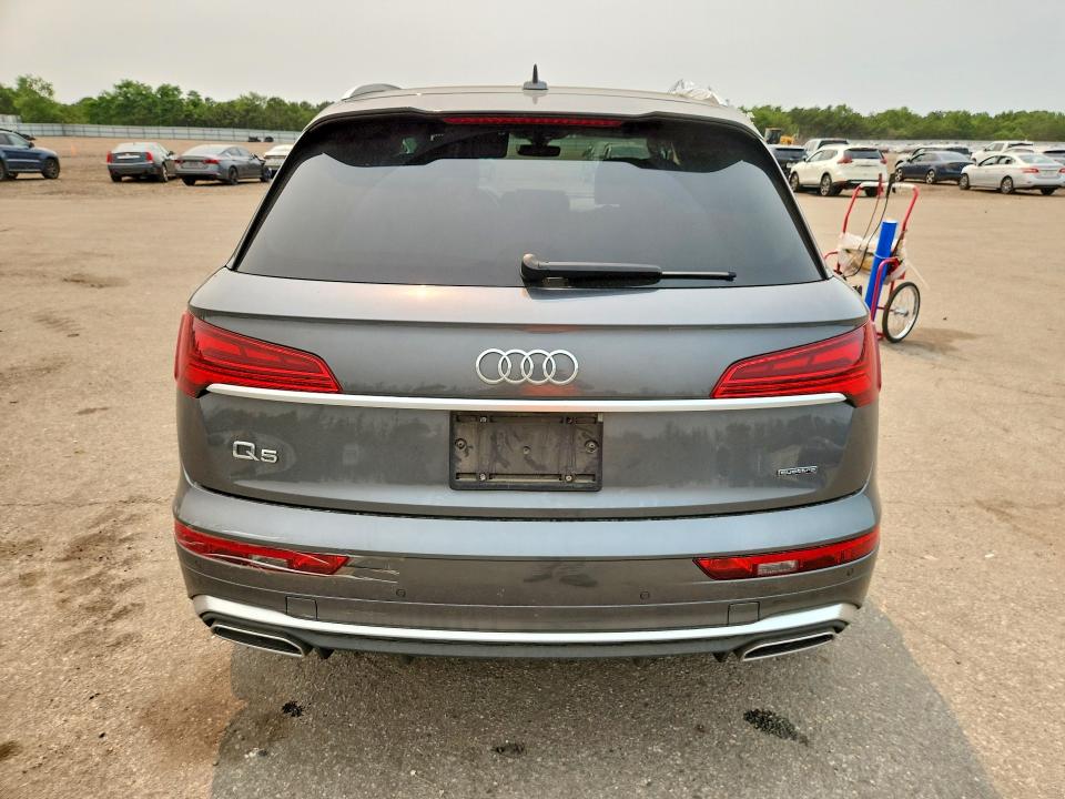 60829776 :رقم المزاد ، WA1EAAFY5P2124375 vin ، 2023 Audi Q5 مزاد بيع