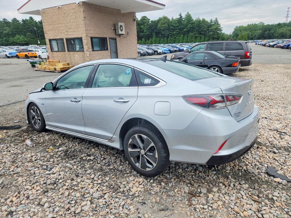 Продажа на аукционе авто 2018 Hyundai Sonata Hybrid, vin: KMHE34L38JA084067, номер лота: 61665196