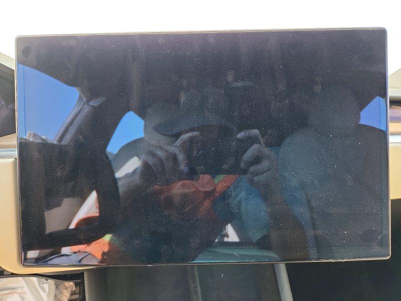62081146 :رقم المزاد ، 7SAXCAE55NF357962 vin ، 2022 Tesla Model X مزاد بيع