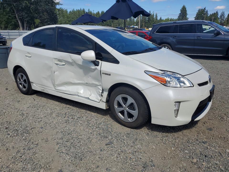 62310566 :رقم المزاد ، JTDKN3DU8F1978418 vin ، 2015 Toyota Prius مزاد بيع