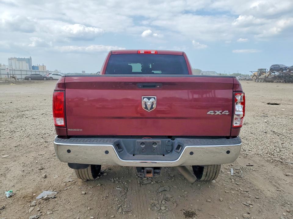 62463686 :رقم المزاد ، 3C6UR5CJ9HG763447 vin ، 2017 Ram 2500 مزاد بيع