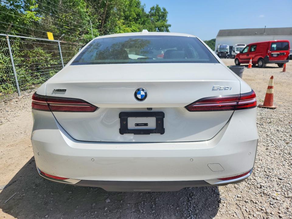 59653716 :رقم المزاد ، WBA53FJ00RCS32167 vin ، 2024 Bmw 530 مزاد بيع