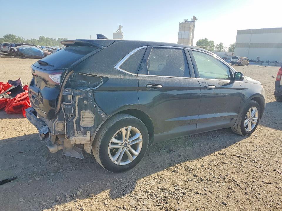 61586706 :رقم المزاد ، 2FMPK4K87GBB77409 vin ، 2016 Ford Edge Se Awd مزاد بيع