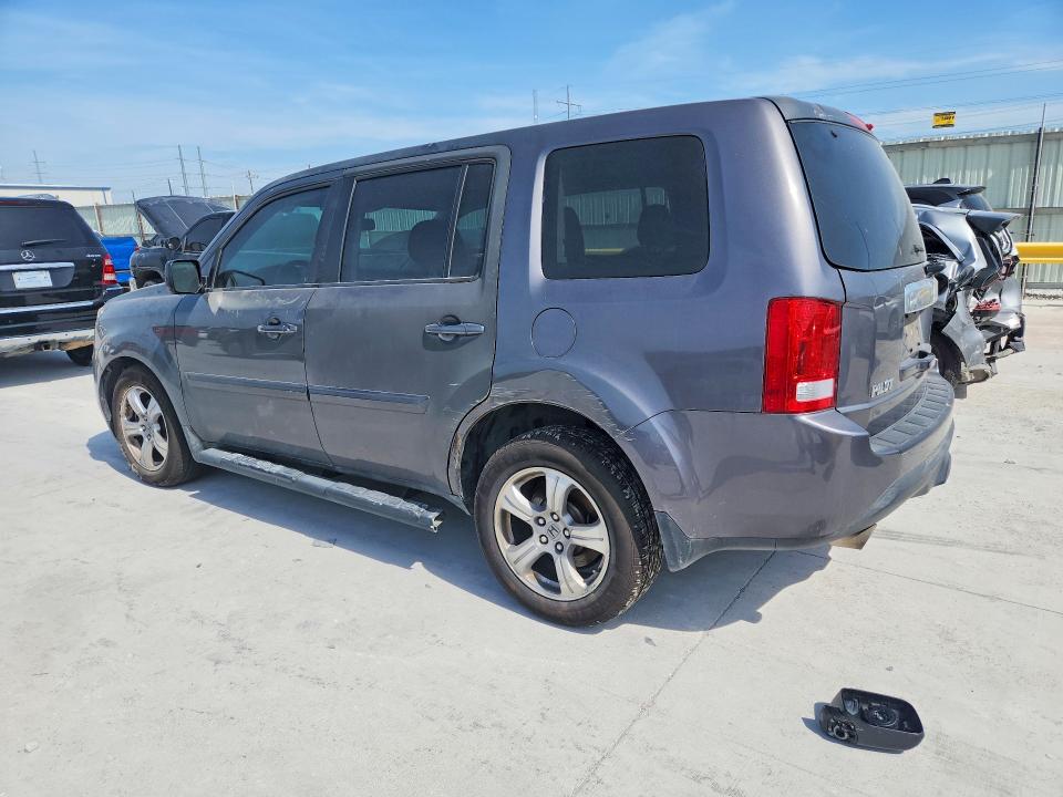 61632126 :رقم المزاد ، 5FNYF3H57EB008947 vin ، 2014 Honda Pilot مزاد بيع