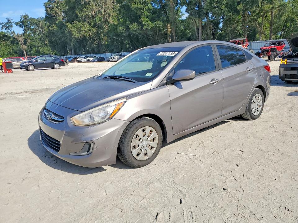 Auction sale of the 2017 Hyundai Accent, vin: KMHCT4AE0HU388949, lot number: 62661136