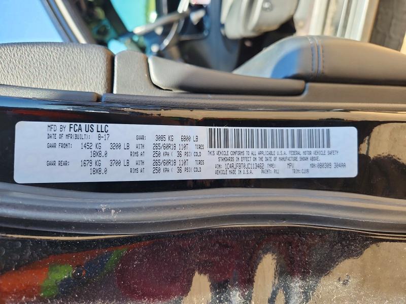 60641146 :رقم المزاد ، 1C4RJFBT0JC113462 vin ، 2018 Jeep Grand Cherokee مزاد بيع