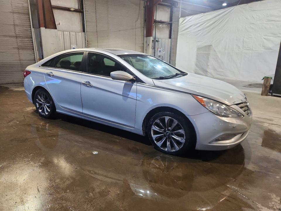 59130246 :رقم المزاد ، 5NPEC4AC2BH252660 vin ، 2011 Hyundai Sonata مزاد بيع