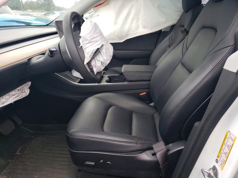 59297956 :رقم المزاد ، 5YJYGDEE9MF098009 vin ، 2021 Tesla Model  Y مزاد بيع