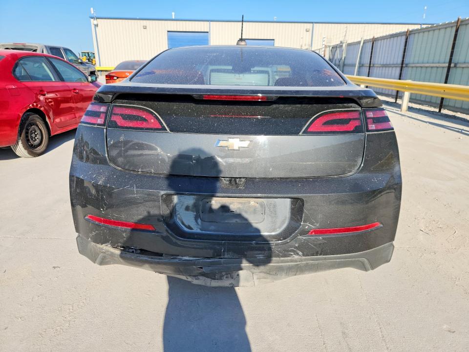 62694236 :رقم المزاد ، 1G1RA6E47FU125526 vin ، 2015 Chevrolet Volt مزاد بيع