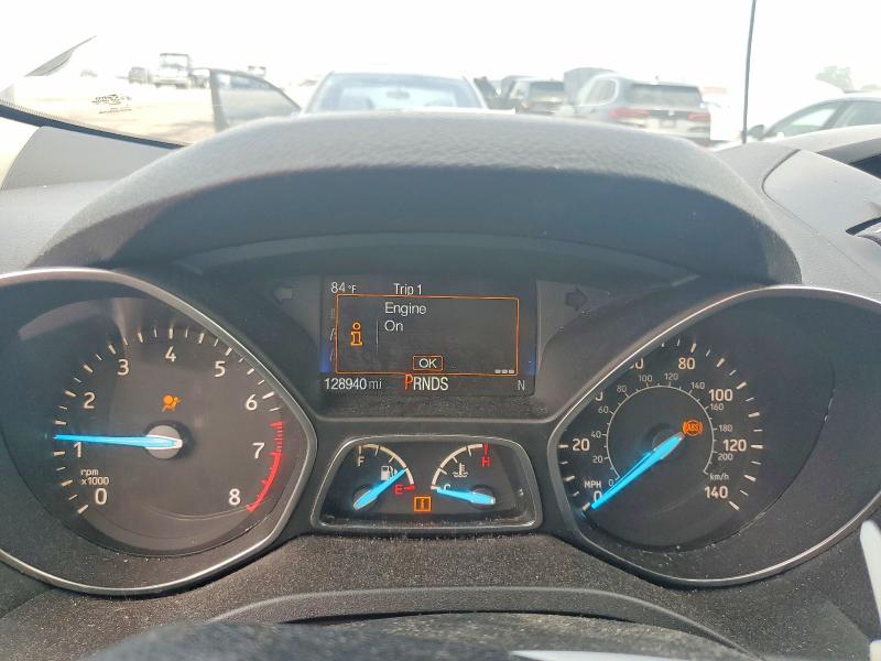 Продажа на аукционе авто 2017 Ford Escape, vin: 1FMCU0F76HUC05778, номер лота: 61191946