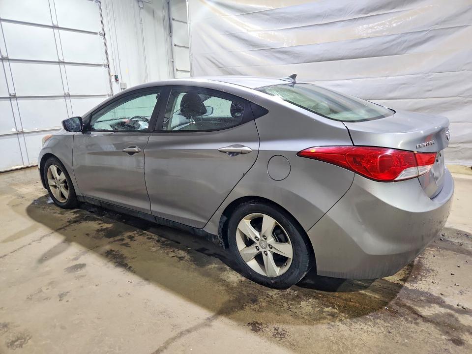 62964696 :رقم المزاد ، KMHDH4AE7DU618373 vin ، 2013 Hyundai Elantra مزاد بيع