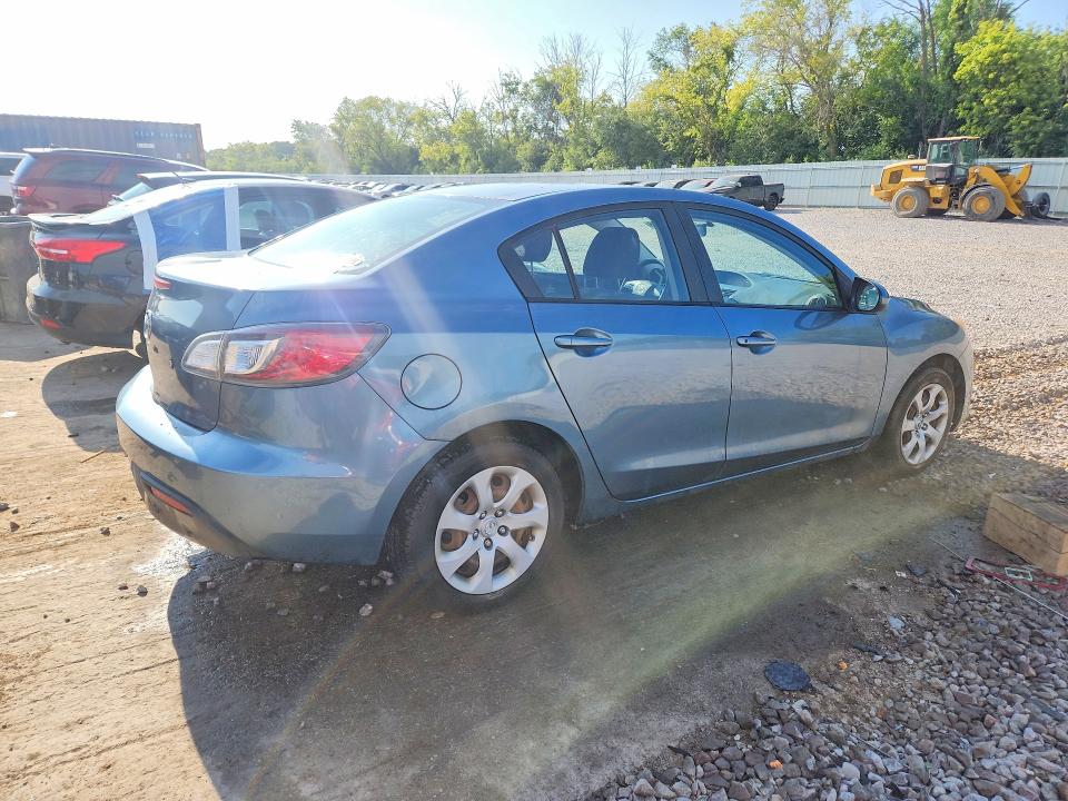 Продаж на аукціоні авто 2011 Mazda 3, vin: JM1BL1UF9B1415903, номер лоту: 61395496