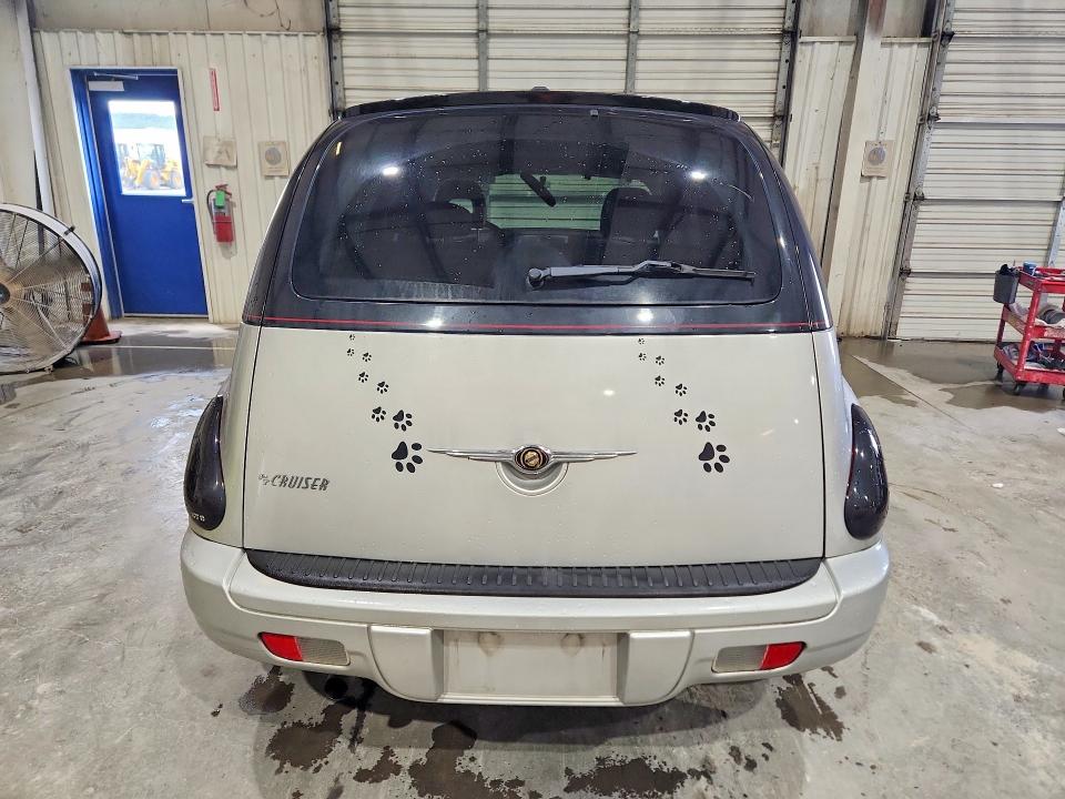 60494906 :رقم المزاد ، 3A4GY5F94AT212540 vin ، 2010 Chrysler Pt Cruiser مزاد بيع