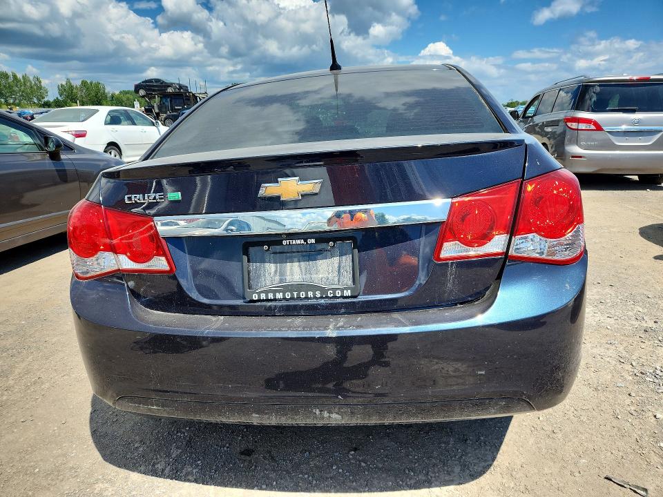 62684516 :رقم المزاد ، 1G1P75SZ9E7246250 vin ، 2014 Chevrolet Cruze مزاد بيع