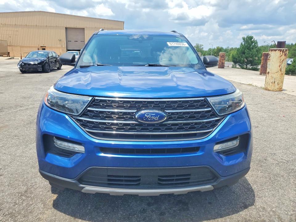 Продаж на аукціоні авто 2021 Ford Explorer, vin: 1FMSK7DH1MGB39302, номер лоту: 61740056