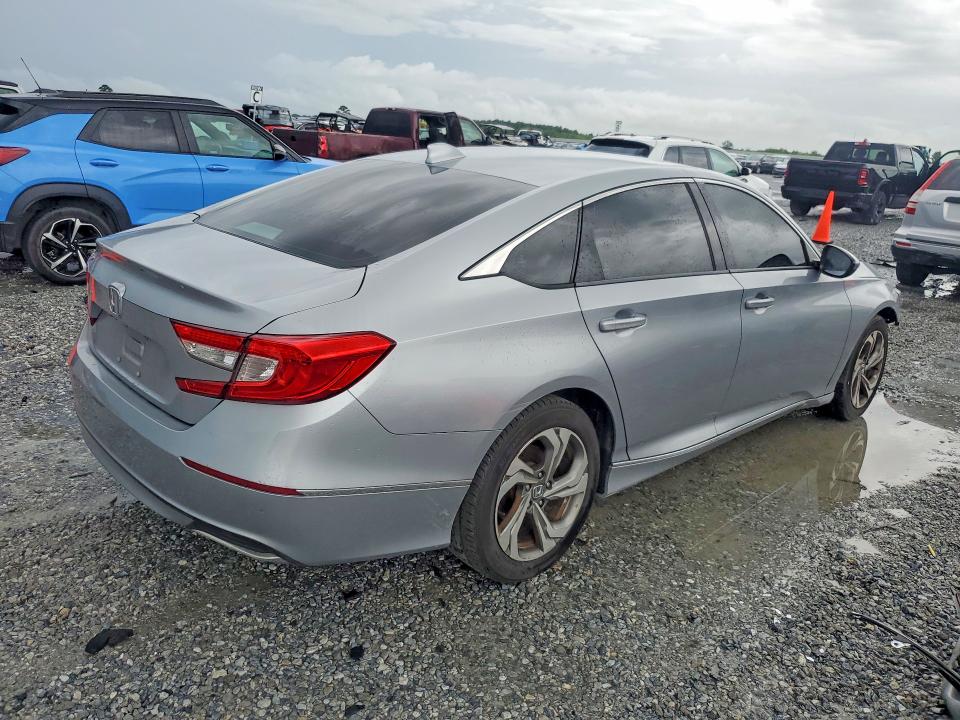 60574326 :رقم المزاد ، 1HGCV1F41JA067878 vin ، 2018 Honda Accord مزاد بيع