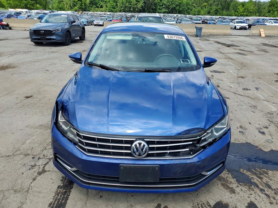 Продаж на аукціоні авто 2017 Volkswagen Passat, vin: 1VWAT7A34HC039713, номер лоту: 63072806