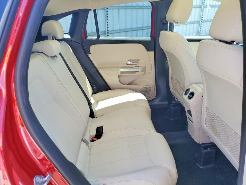 62125246 :رقم المزاد ، W1N4N4GB0NJ329941 vin ، 2022 Mercedes-benz Gla مزاد بيع