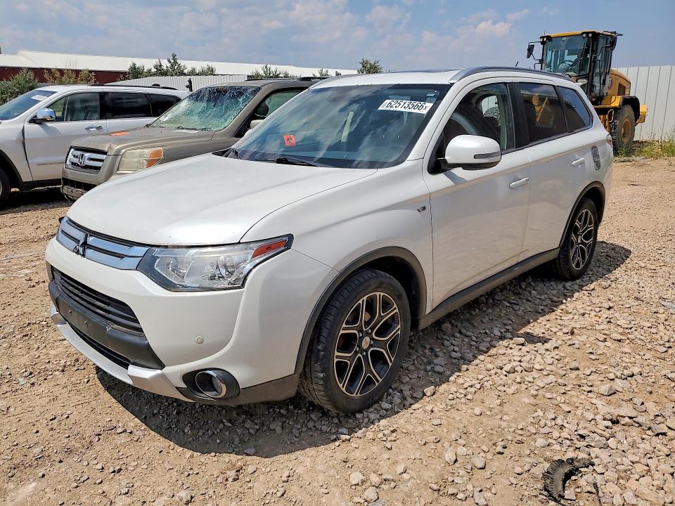 2015 Mitsubishi Outlander მანქანა იყიდება აუქციონზე, vin: JA4JZ4AX1FZ000780, აუქციონის ნომერი: 62513566