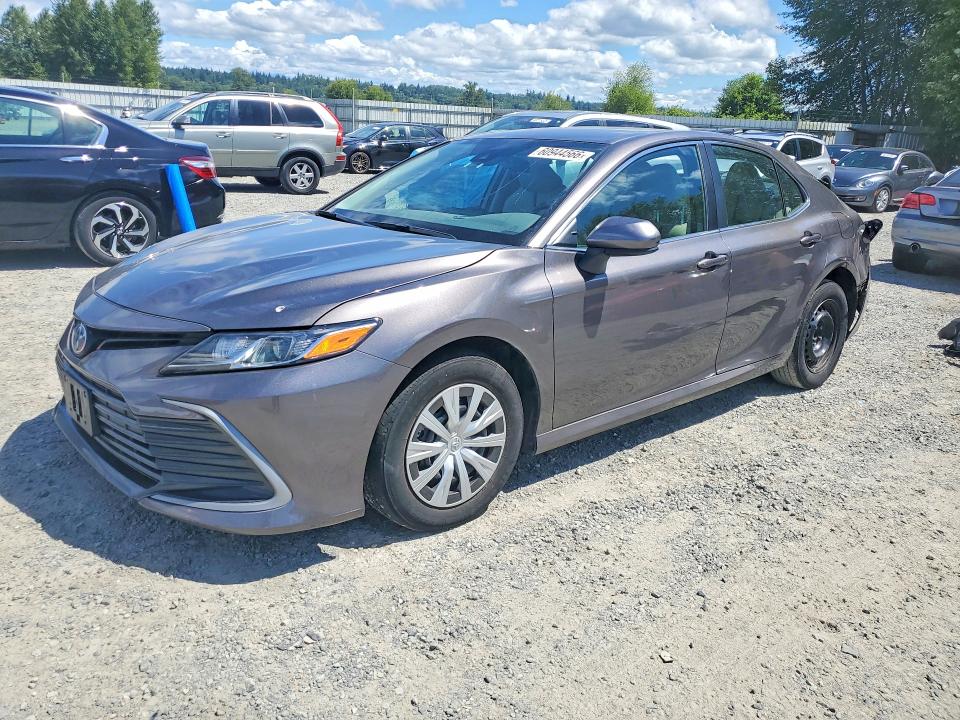 Auction sale of the 2024 Toyota Camry, vin: 4T1C31AK2RU622868, lot number: 60944566