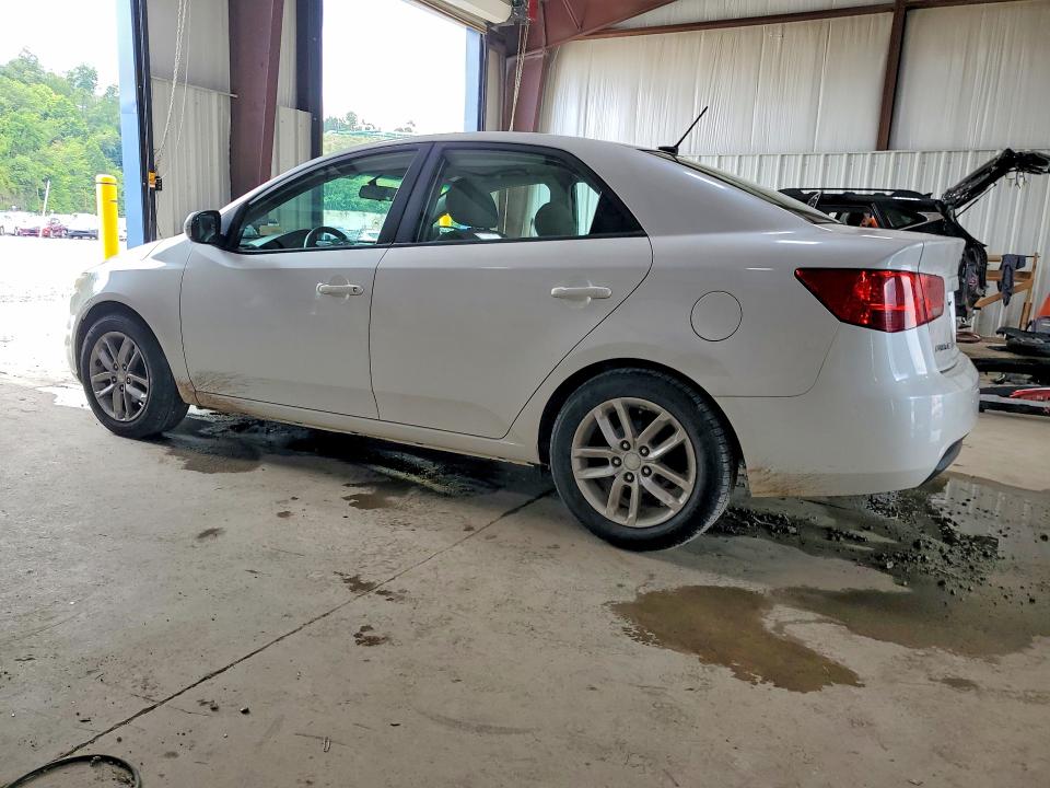 60093096 :رقم المزاد ، KNAFU4A26D5727056 vin ، 2013 Kia Forte مزاد بيع