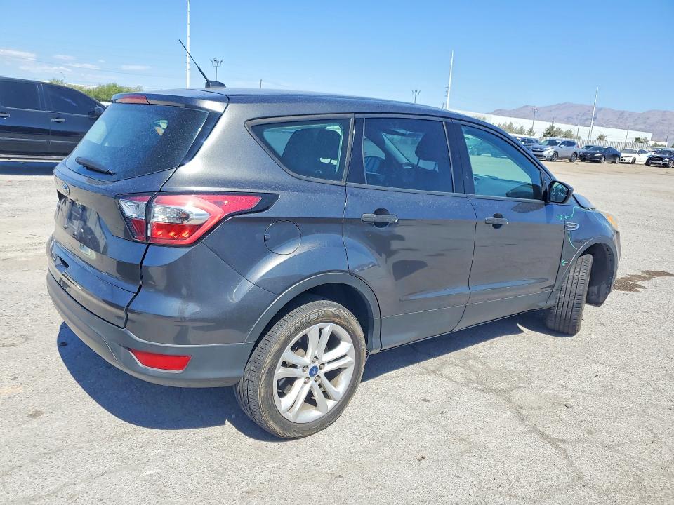 62603576 :رقم المزاد ، 1FMCU0F70HUD29125 vin ، 2017 Ford Escape مزاد بيع