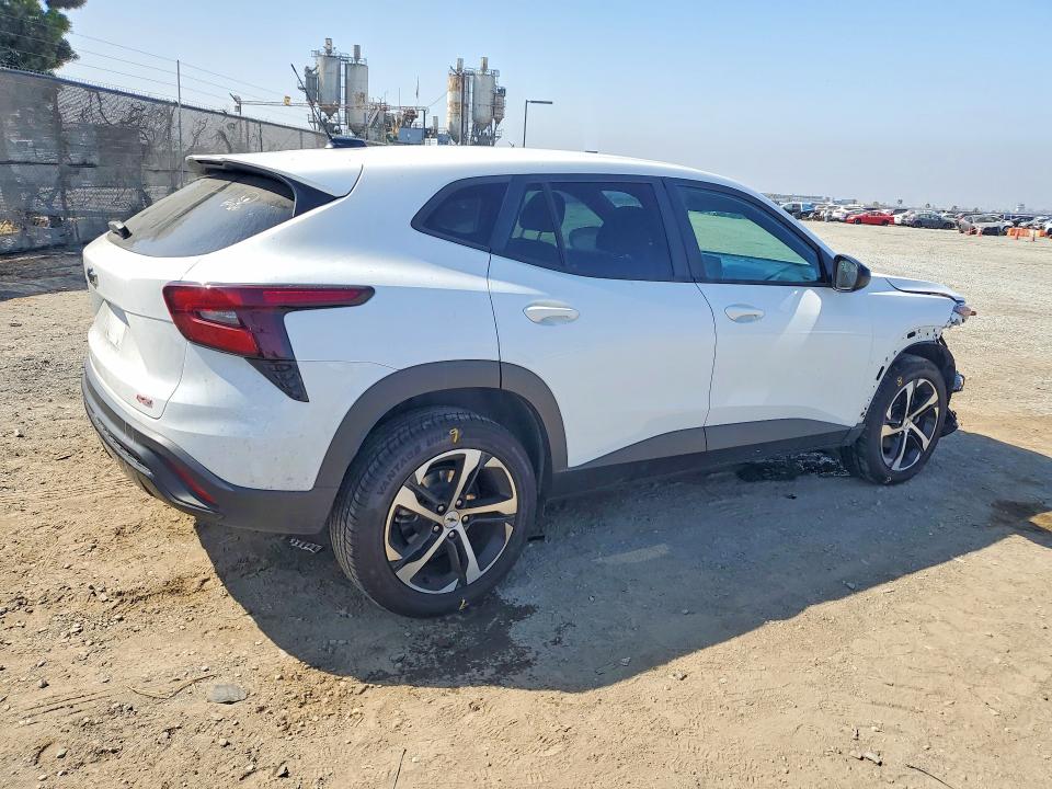 Продажа на аукционе авто 2024 Chevrolet Trax, vin: KL77LGE24RC056136, номер лота: 60530696