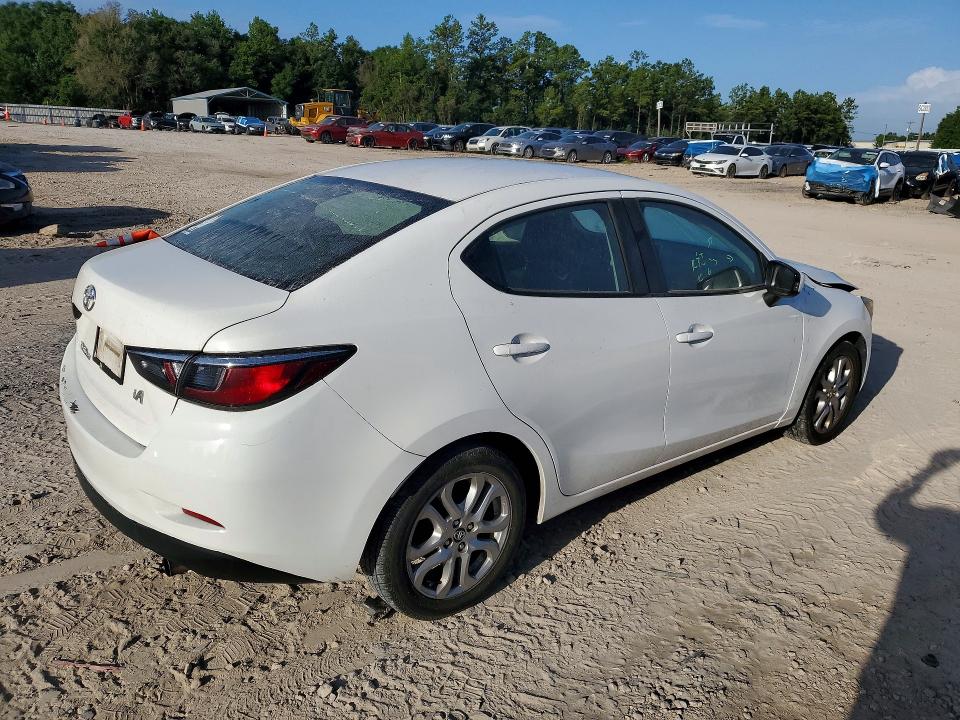 Продаж на аукціоні авто 2017 Toyota Yaris, vin: 3MYDLBYV7HY187549, номер лоту: 60260056