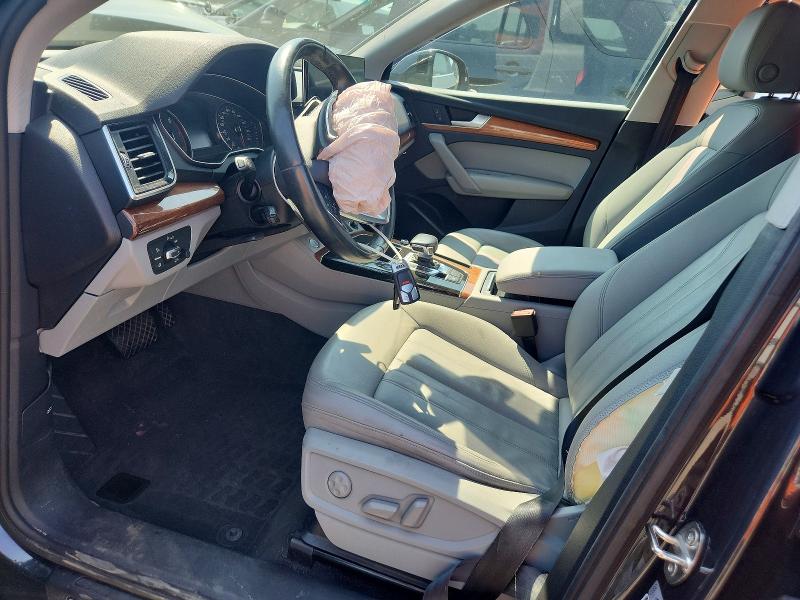 60242516 :رقم المزاد ، WA1AAAFY5M2011391 vin ، 2021 Audi Q5 مزاد بيع