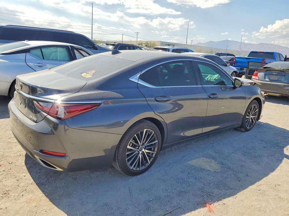 2022 Lexus Es 350 მანქანა იყიდება აუქციონზე, vin: 58ADZ1B12NU134242, აუქციონის ნომერი: 61926256