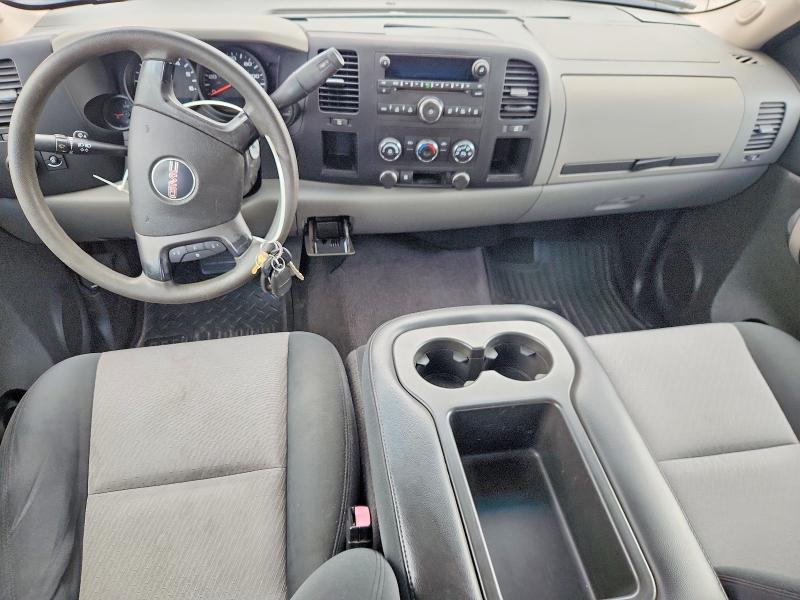 2008 Gmc Sierra მანქანა იყიდება აუქციონზე, vin: 2GTEC13C681146105, აუქციონის ნომერი: 61637656