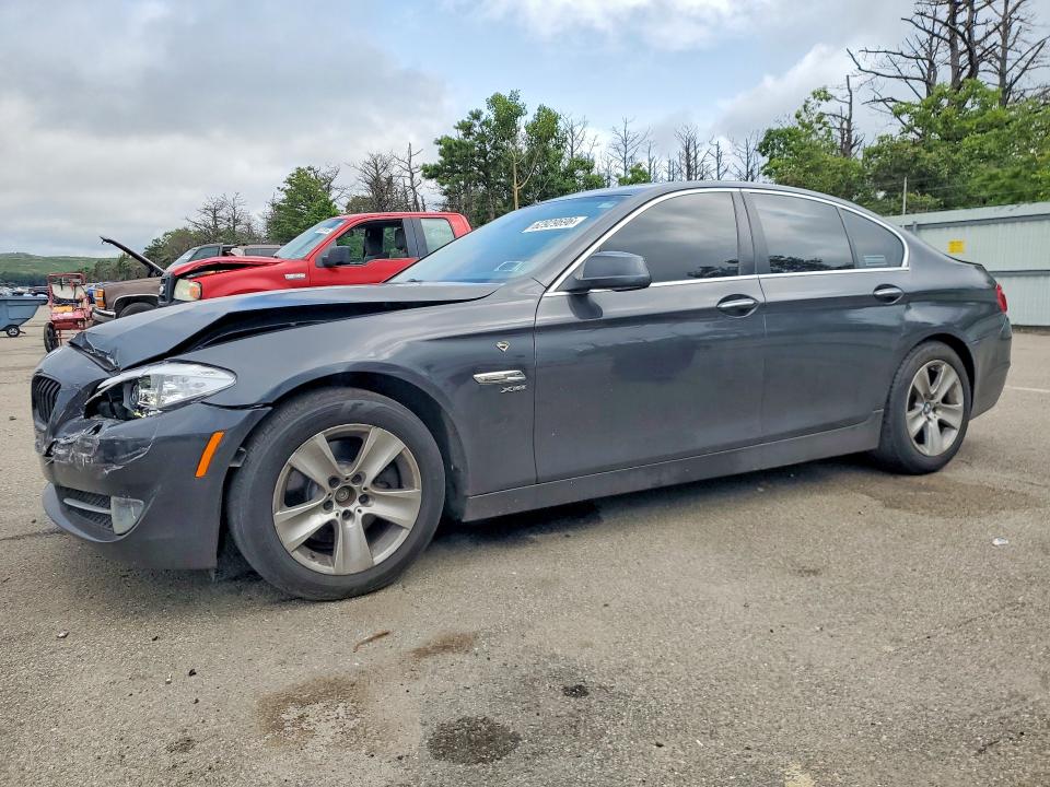 Продажа на аукционе авто 2012 Bmw 528, vin: WBAXH5C50CDW08543, номер лота: 62929696