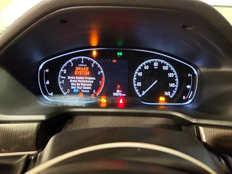 63364756 :رقم المزاد ، 1HGCV1F30JA030523 vin ، 2018 Honda Accord مزاد بيع