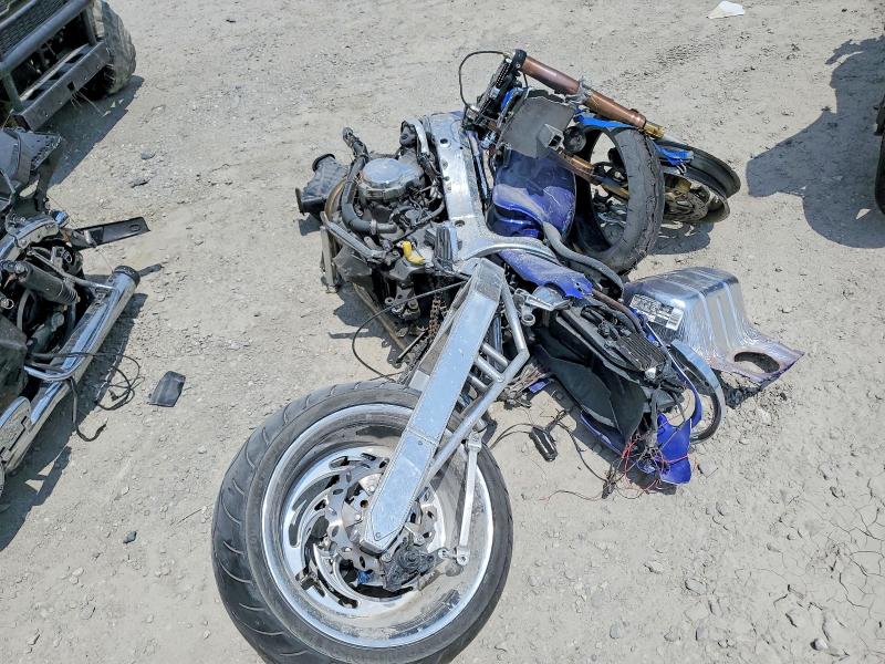 60237116 :رقم المزاد ، JS1GW71A252102600 vin ، 2005 Suzuki Gsx1300 مزاد بيع