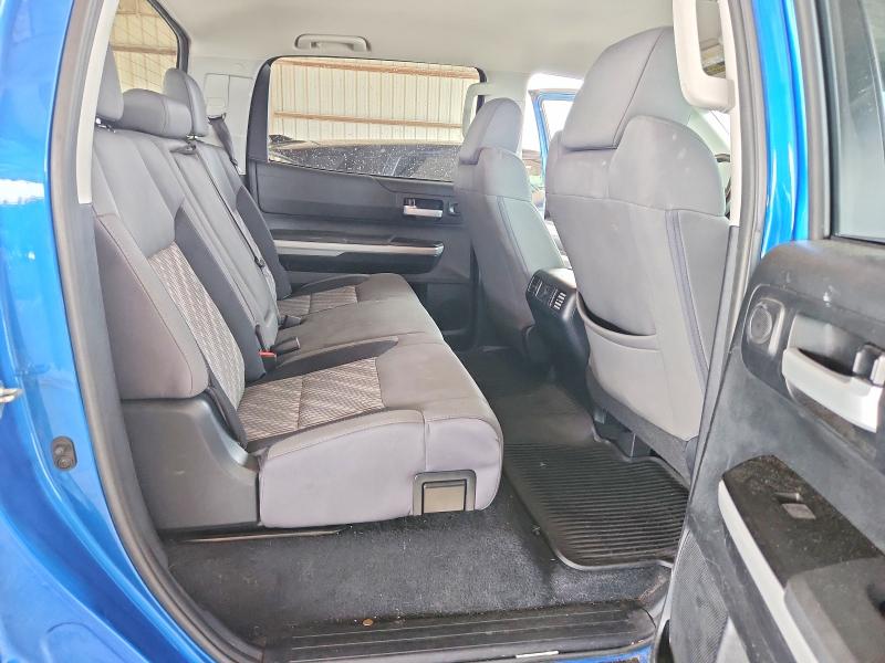 Продаж на аукціоні авто 2018 Toyota Tundra, vin: 5TFDY5F19JX758791, номер лоту: 60945736