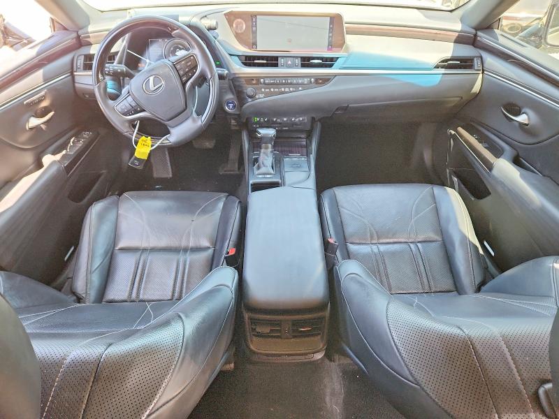 61844796 :رقم المزاد ، 58AE21B12LU005164 vin ، 2020 Lexus Es مزاد بيع