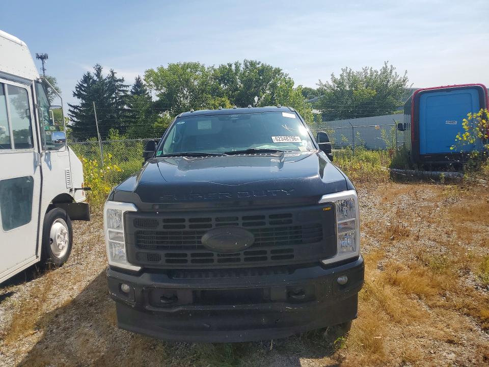 2024 Ford F350 მანქანა იყიდება აუქციონზე, vin: 1FT8W3DT0REC54301, აუქციონის ნომერი: 62348796