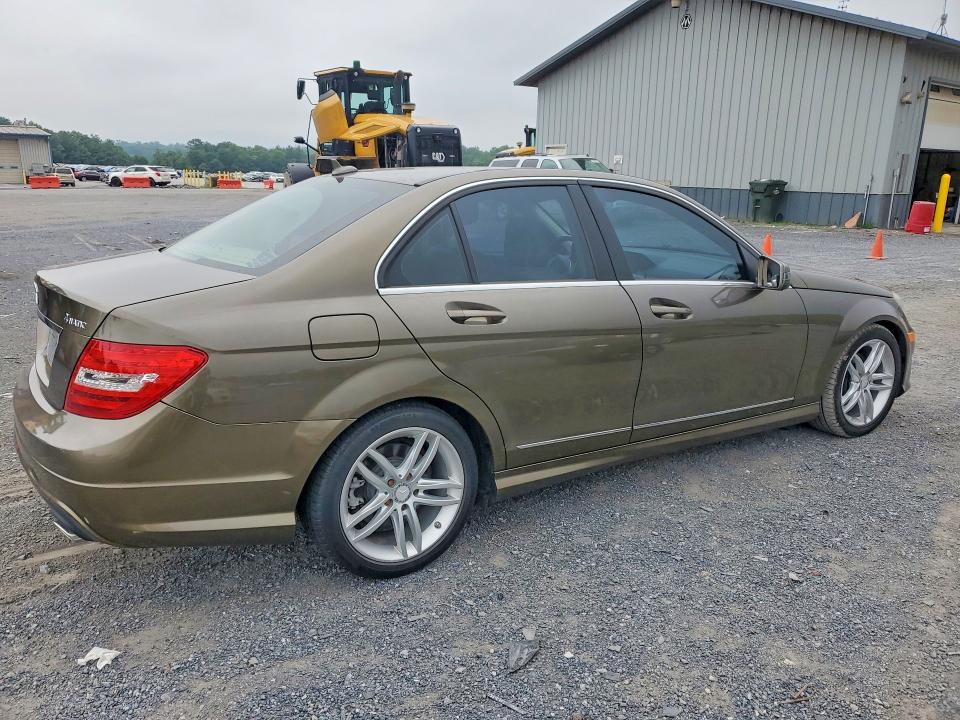 Aukcja sprzedaży 2012 Mercedes-benz C, vin: WDDGF8BB7CR225970, numer aukcji: 60245536