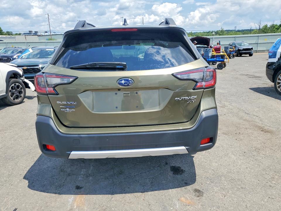 62106436 :رقم المزاد ، 4S4BTGND5P3204768 vin ، 2023 Subaru Outback مزاد بيع