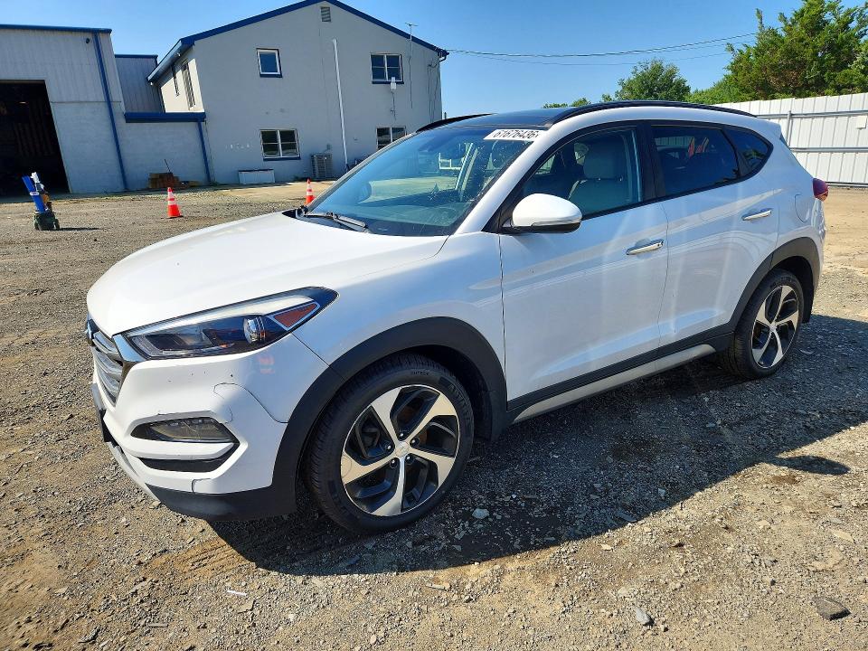 61676436 :رقم المزاد ، KM8J3CA22HU289010 vin ، 2017 Hyundai Tucson مزاد بيع