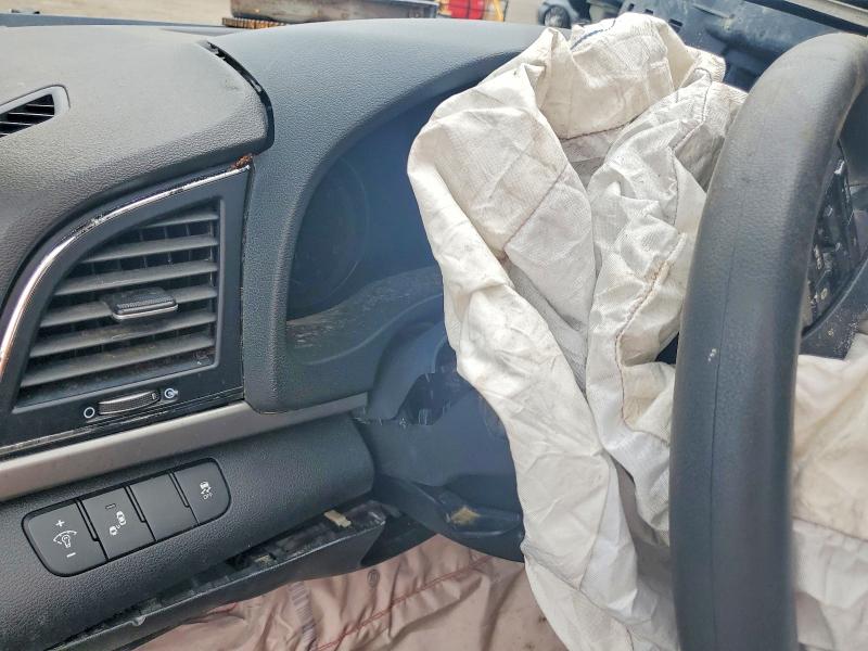 Продаж на аукціоні авто 2018 Hyundai Elantra, vin: 5NPD84LF7JH377298, номер лоту: 62621286