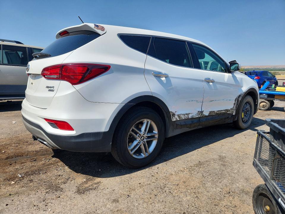 Продажа на аукционе авто 2018 Hyundai Santa Fe Sport, vin: 5XYZTDLB7JG552559, номер лота: 60041276