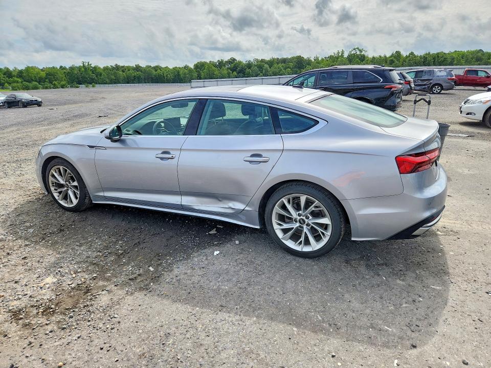 60783216 :رقم المزاد ، WAUABCF58MA063203 vin ، 2021 Audi A5 مزاد بيع
