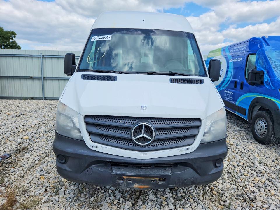 61902656 :رقم المزاد ، WD3PE8DE7E5822951 vin ، 2014 Mercedes-benz Sprinter مزاد بيع