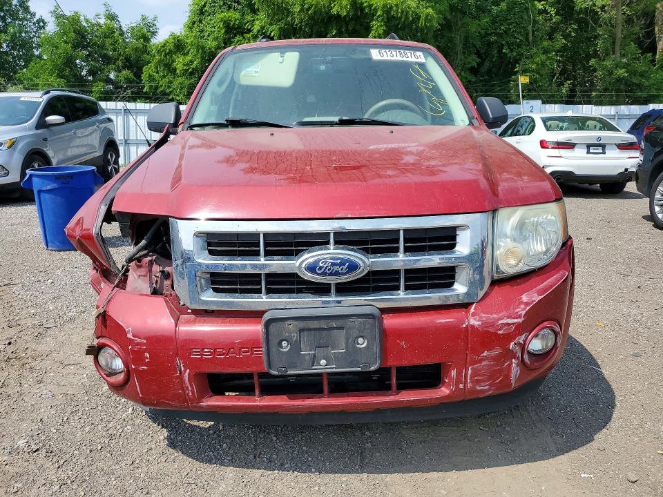2011 Ford Escape მანქანა იყიდება აუქციონზე, vin: 1FMCU0DG3BKA35403, აუქციონის ნომერი: 61378876