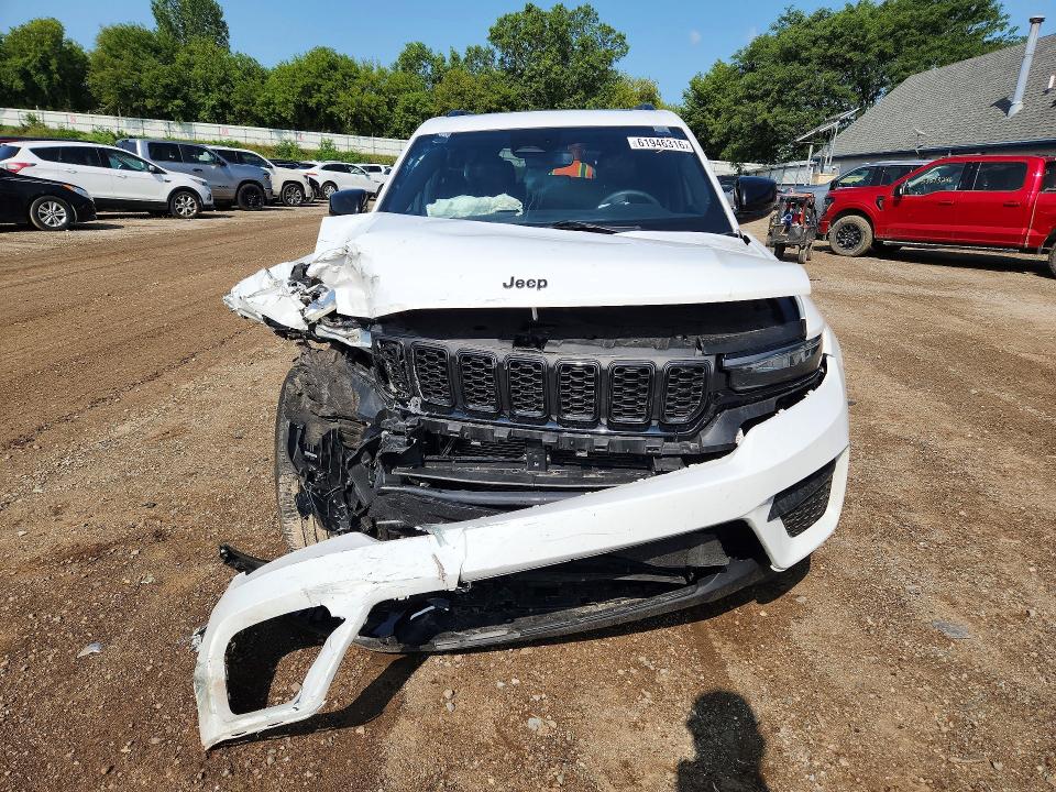 Продажа на аукционе авто 2023 Jeep Grand Cherokee, vin: 1C4RJHAG5PC559499, номер лота: 61946316